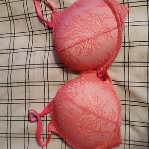 VS Bombshell Plunge 34C